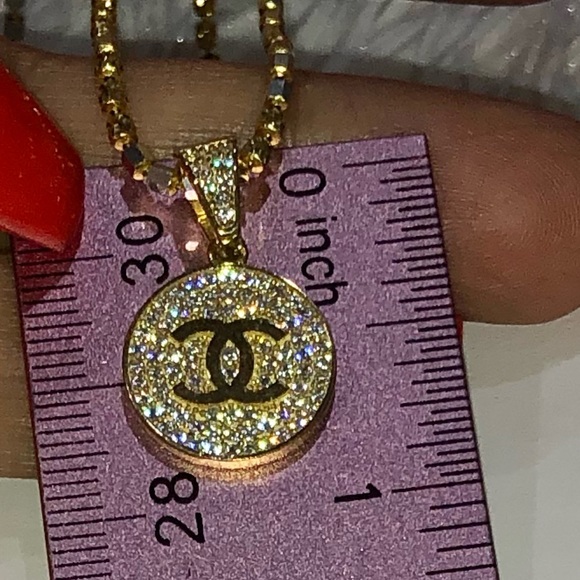 10k solid real gold iced out in genuine Swarovski VVS  crystals, free appraisal - Picture 5 of 5